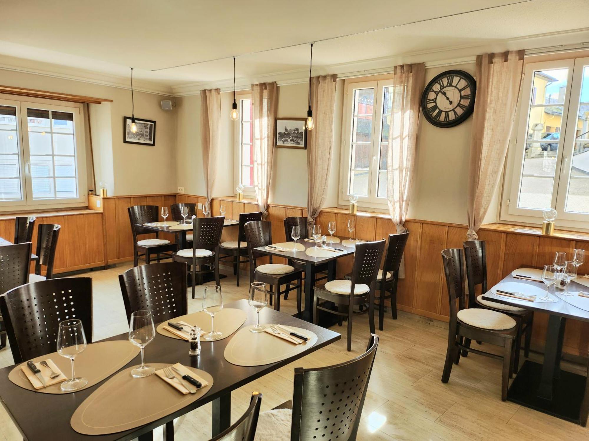 Auberge De L'Union Lens Екстер'єр фото