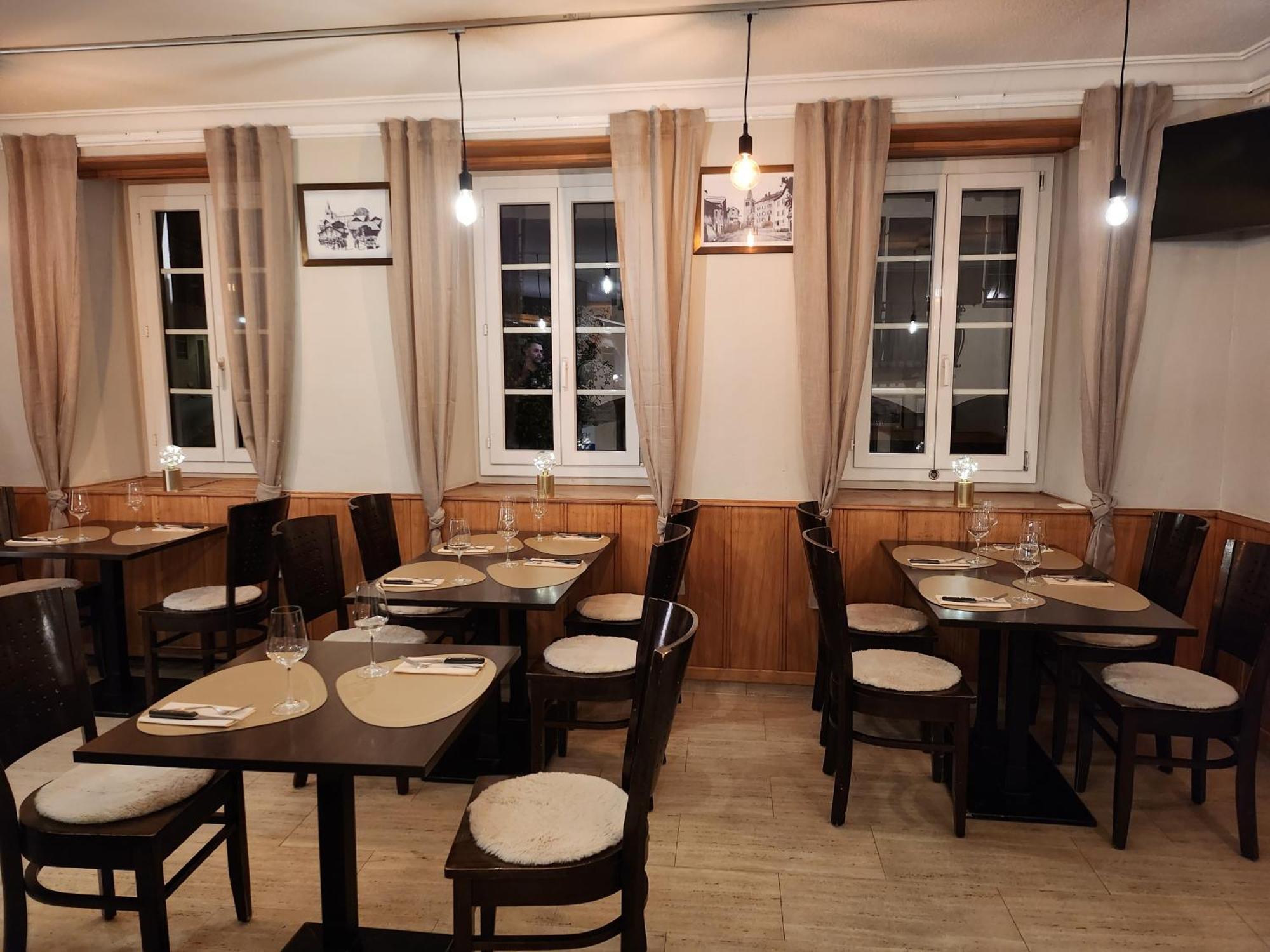Auberge De L'Union Lens Екстер'єр фото